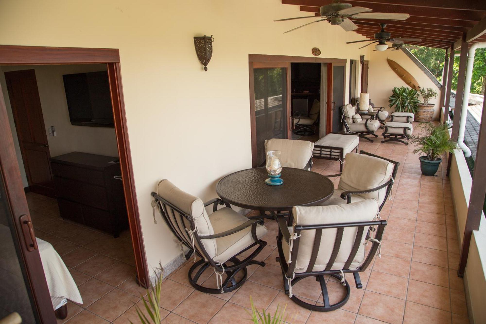 Club Del Mar Oceanfront Hotel Jacó Eksteriør billede