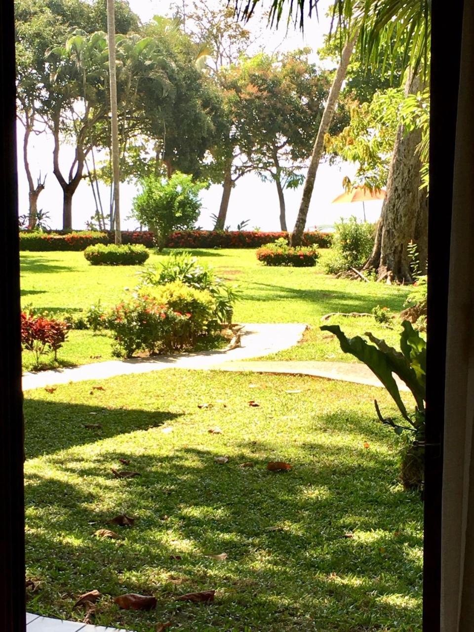 Club Del Mar Oceanfront Hotel Jacó Eksteriør billede