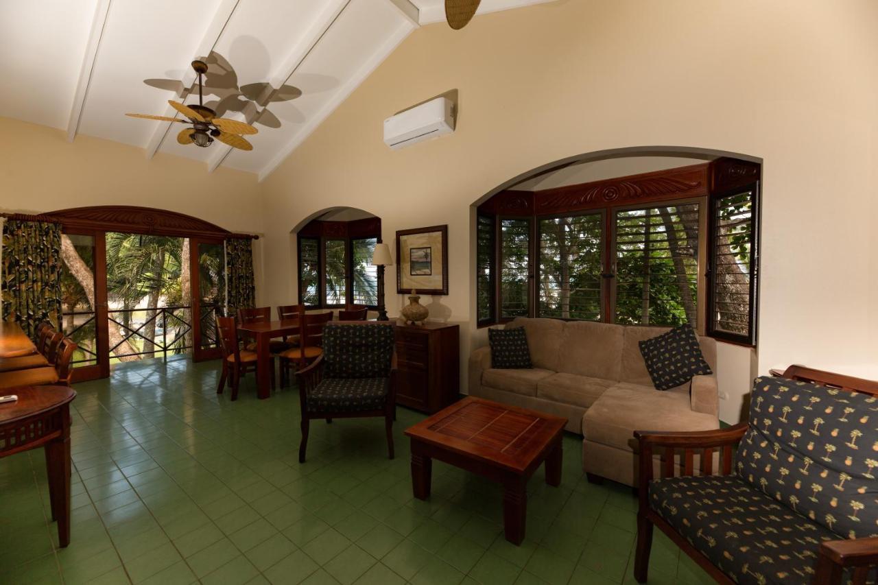 Club Del Mar Oceanfront Hotel Jacó Eksteriør billede