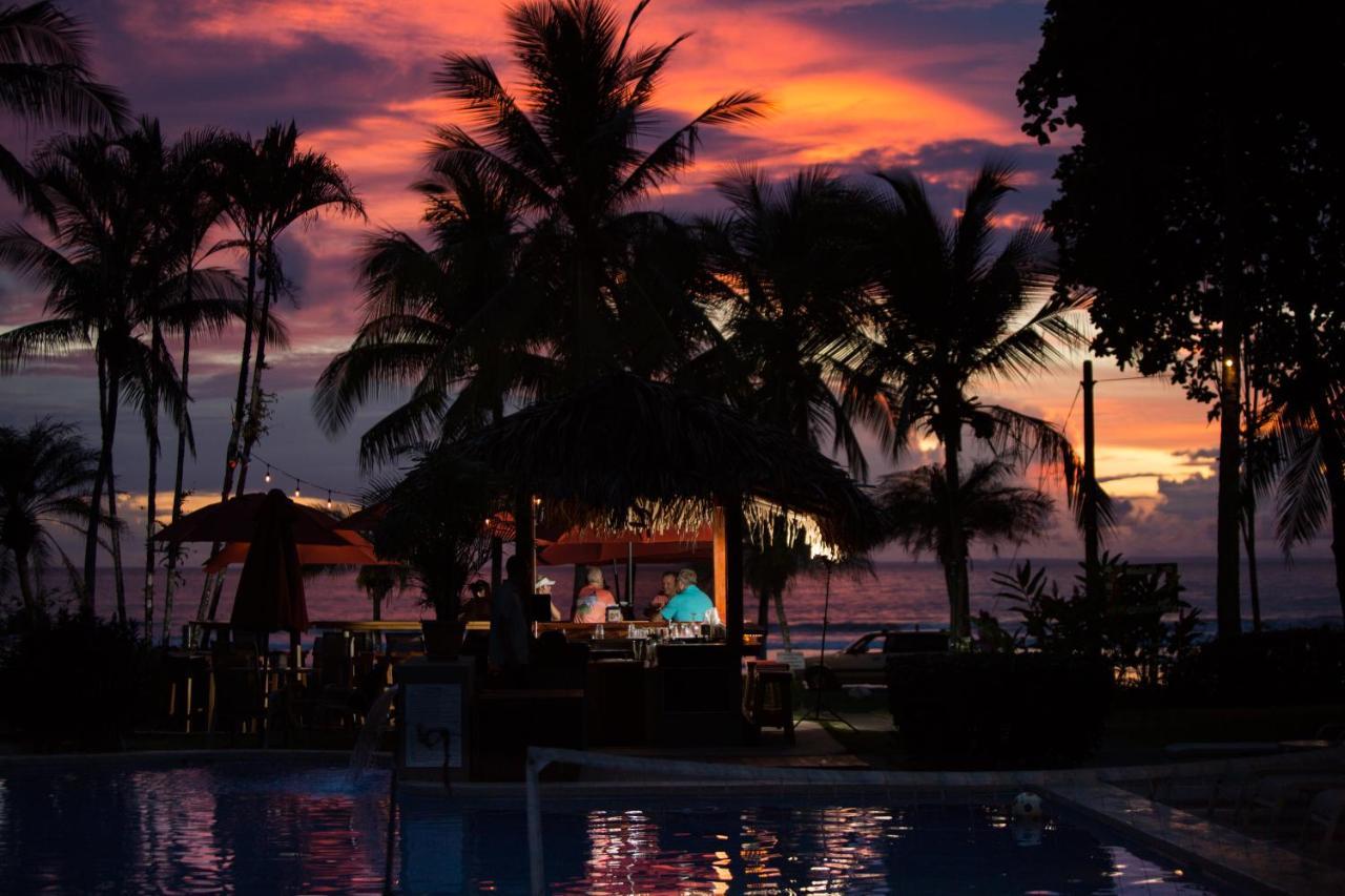Club Del Mar Oceanfront Hotel Jacó Eksteriør billede