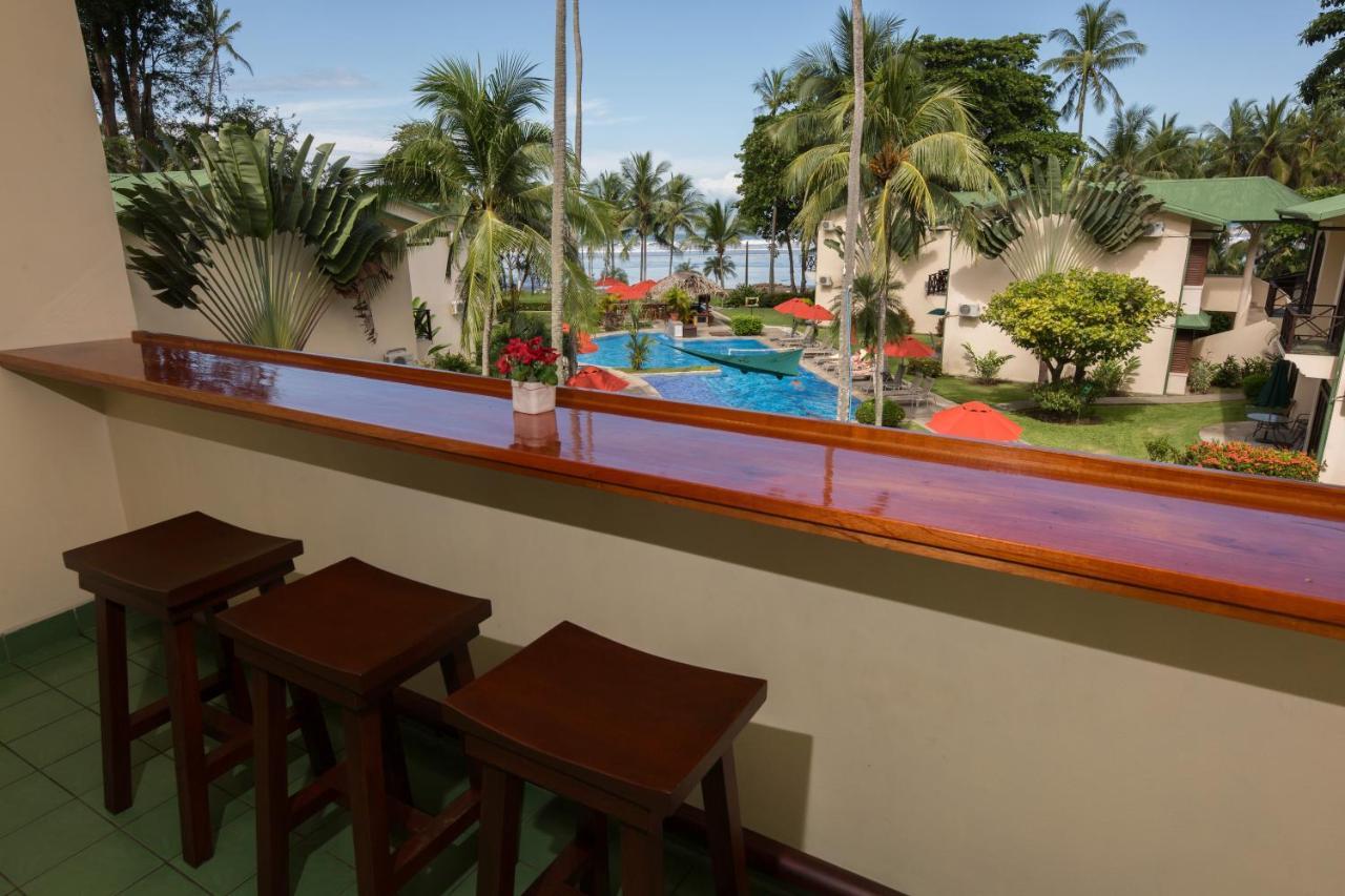 Club Del Mar Oceanfront Hotel Jacó Eksteriør billede